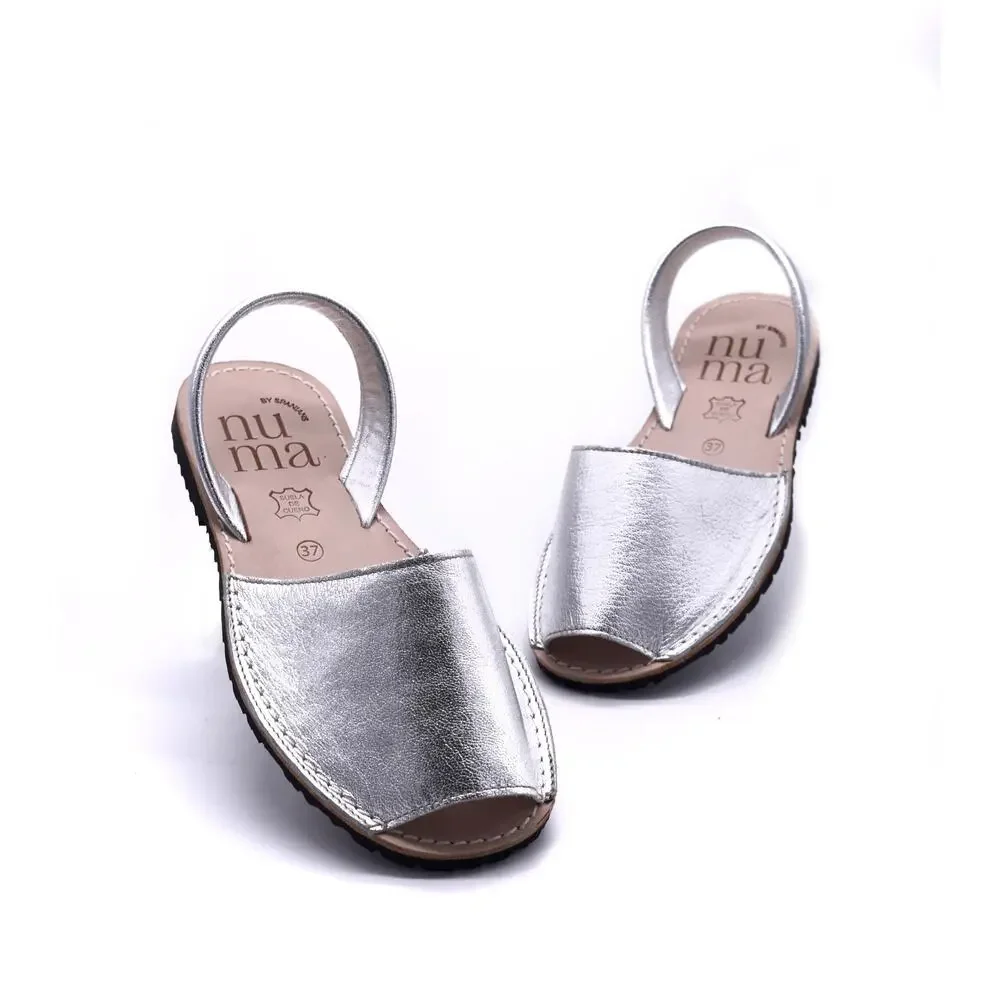 WIDE WIDTH - Leather Flat Sandals | Silver - Hard to Find | Handmade in Spain